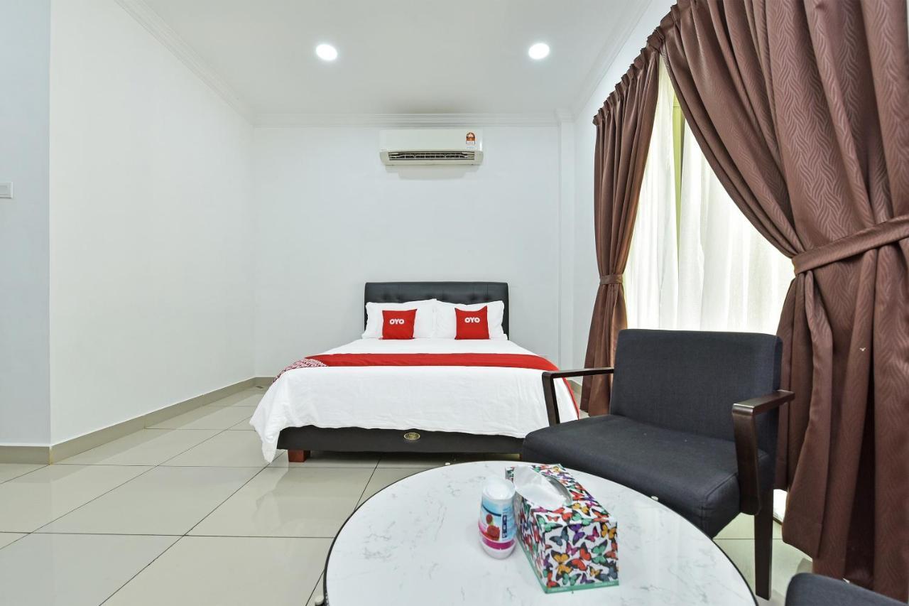 Capital O 90614 Cvia Ummul Hotel Padang Besar Exteriér fotografie